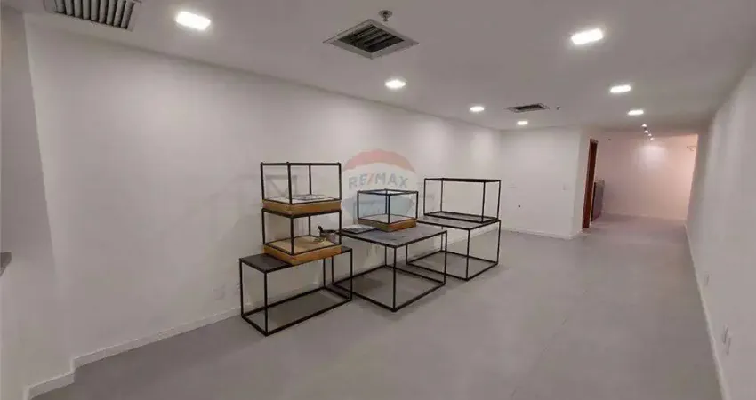 Sala Comercial para alugar em Jacarepaguá de 38.00m² com 1 Garagem