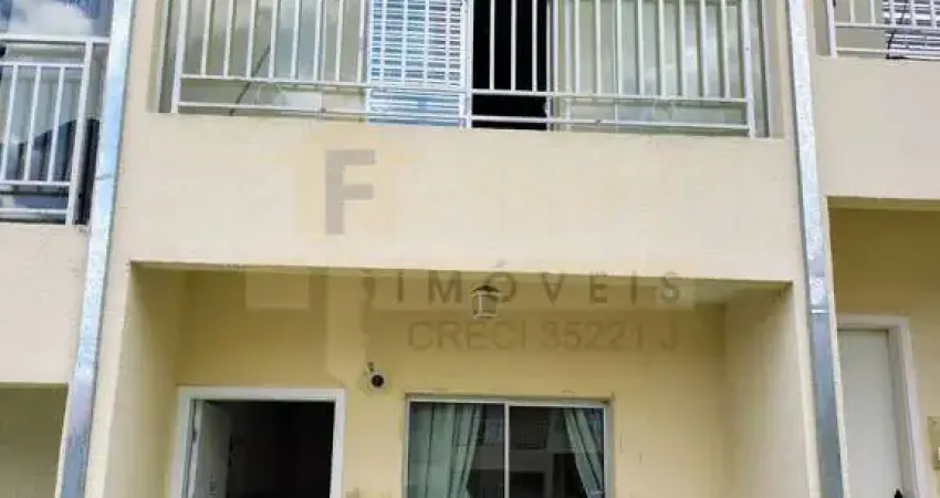 Casa de Condomínio para alugar em Jardim São João de 89.00m² com 2 Quartos e 2 Garagens