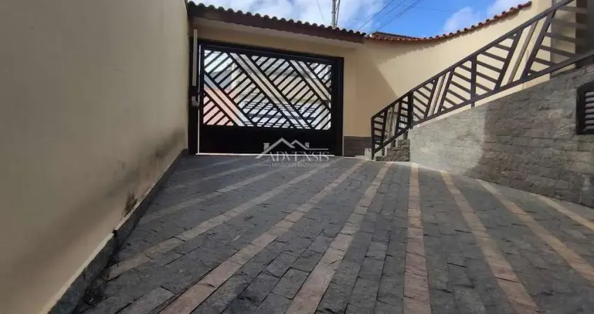 Sobrado para venda em Dos Casa de 210.00m² com 3 Quartos, 1 Suite e 3 Garagens