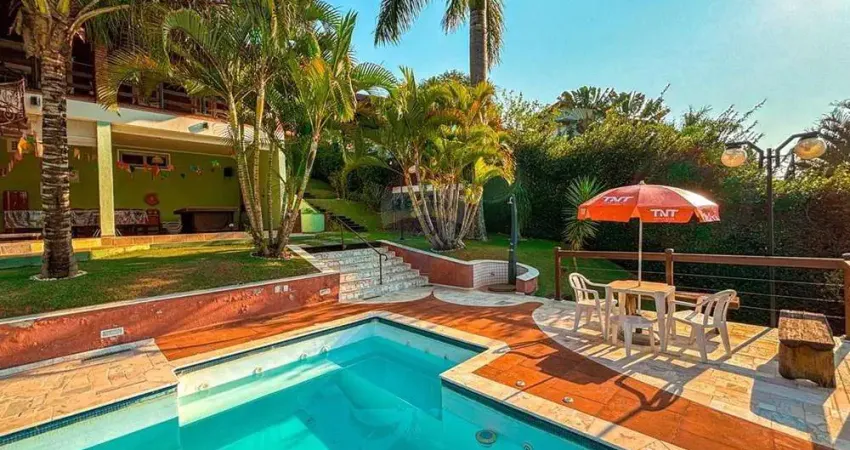 Casa de Condomínio para venda em Guararema de 290.68m² com 5 Quartos, 4 Suites e 4 Garagens