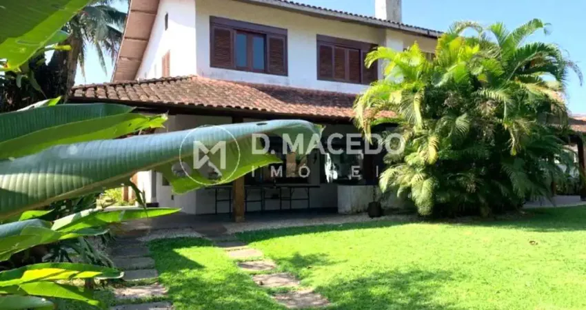 Casa para venda em Condominio Lagoinha de 714.00m² com 4 Quartos, 4 Suites e 5 Garagens