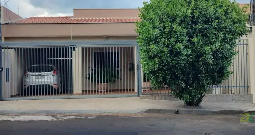 Casa para venda em São Joaquim de 133.00m² com 3 Quartos e 2 Garagens
