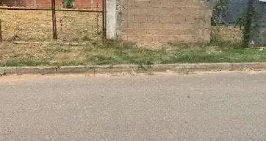 Terreno à venda no Centro, Araçoiaba da Serra