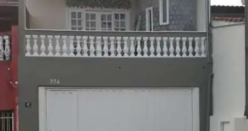 Sobrado para venda em Jardim Pacaembu de 260.00m² com 3 Quartos, 1 Suite e 11 Garagens