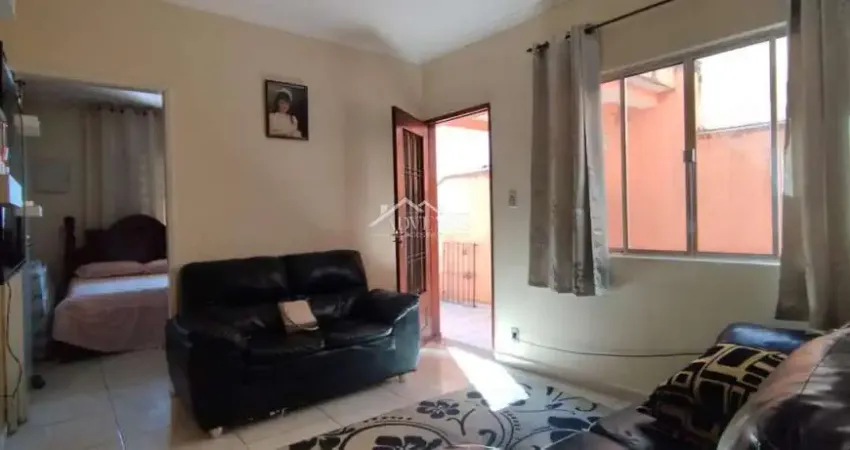 Sobrado para venda em Ferrazópolis de 125.00m² com 5 Quartos e 1 Suite