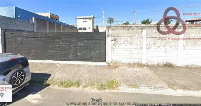 Prédio Comercial para venda em Parque Residencial Jundiaí de 120.00m² com 2 Quartos e 2 Suites