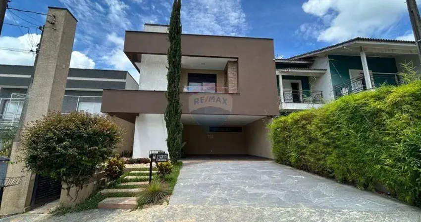 Sobrado para alugar em Parque Residencial Itapeti de 200.00m² com 3 Quartos, 3 Suites e 2 Garagens