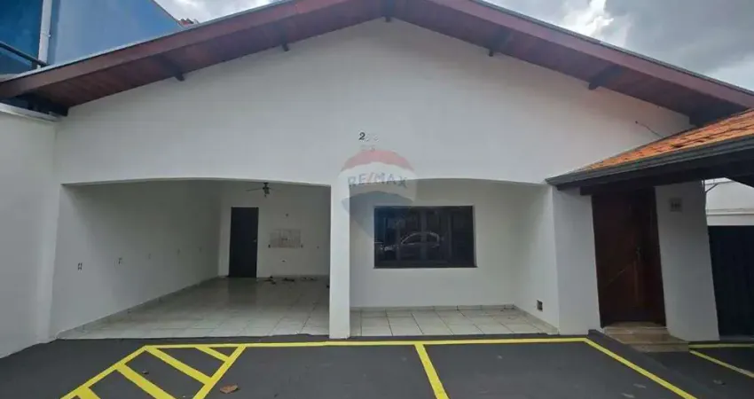 Casa para alugar em Jardim São José de 204.00m² com 3 Quartos, 1 Suite e 3 Garagens