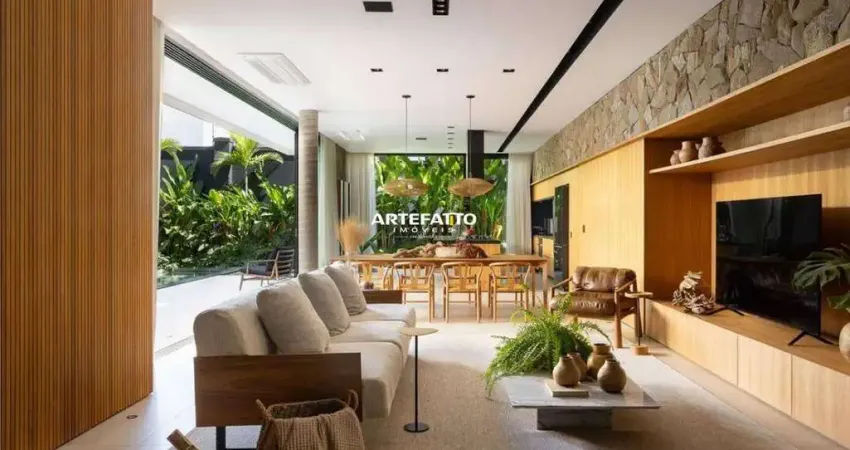 Casa para venda em Chácara Espraiado de 350.00m² com 3 Quartos, 3 Suites e 4 Garagens