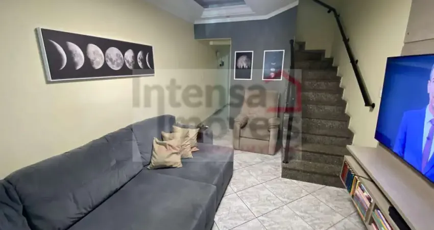 Sobrado para venda em Esplanada Santa Terezinha de 135.00m² com 3 Quartos, 1 Suite e 2 Garagens