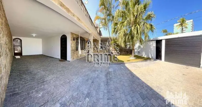 Casa para venda em Vila Balneária de 177.00m² com 3 Quartos, 1 Suite e 3 Garagens