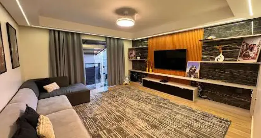 Casa para venda em Jardim Miranda de 250.00m² com 4 Quartos, 1 Suite e 2 Garagens