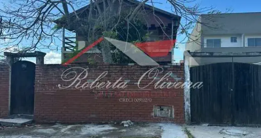 Casa para venda em Barra De Maricá de 350.00m² com 3 Quartos, 2 Suites e 2 Garagens