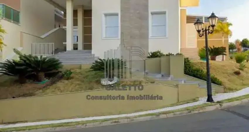 Casa para venda em Nações de 414.00m² com 3 Quartos, 3 Suites e 4 Garagens