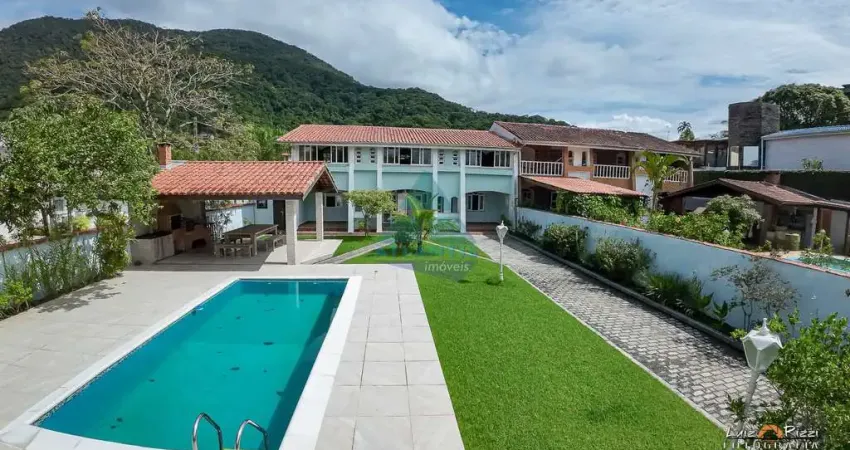 Casa para venda em Lagoinha - Condomínio Samola de 502.00m² com 4 Quartos, 4 Suites e 4 Garagens