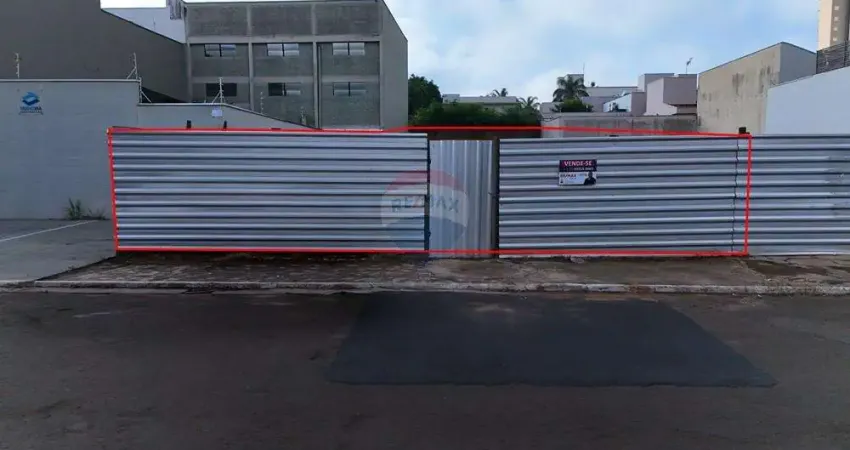 Terreno à venda na Rua Doutor Gonçalves da Cunha, 692, Centro, Leme