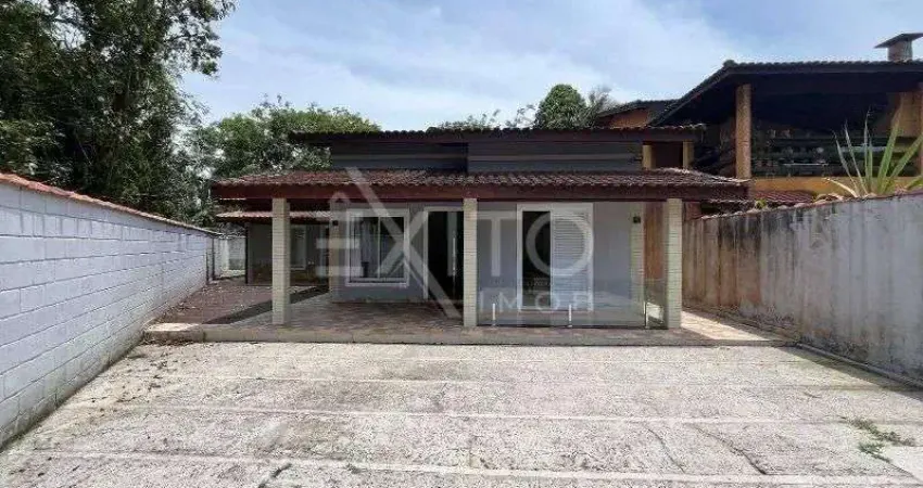 Casa para venda em Costa Do Sol de 140.00m² com 3 Quartos, 2 Suites e 4 Garagens