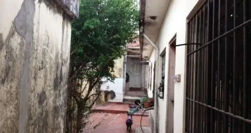 Casa para venda em Vila São Geraldo de 260.00m² com 3 Quartos e 1 Garagem