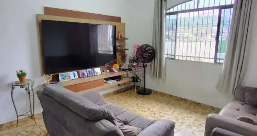 Casa para venda em Vila Maringá de 202.00m² com 2 Quartos, 1 Suite e 2 Garagens