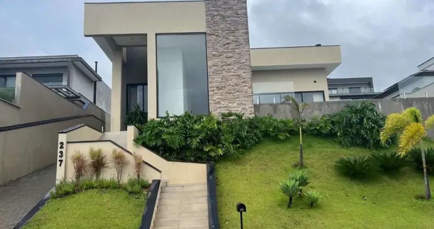 Casa de Condomínio para venda e aluguel em Condomínio Campo De Toscana de 335.00m² com 4 Quartos, 4 Suites e 7 Garagens