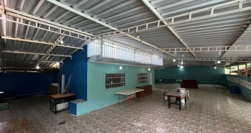 Chácara para venda em Recanto Das Orquídeas de 250.00m² com 3 Quartos e 10 Garagens