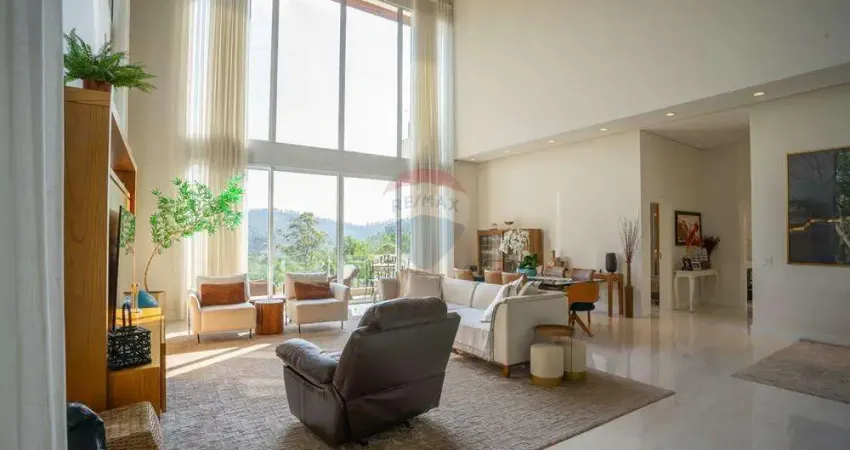 Casa de Condomínio para alugar em Serra Dos Lagos (jordanésia) de 620.00m² com 5 Quartos, 5 Suites e 10 Garagens