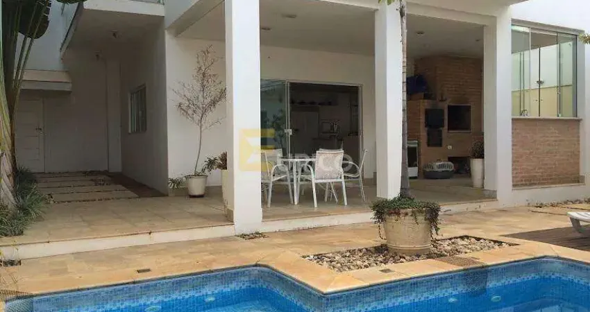 Casa de Condomínio para venda em Condomínio Iate Clube de Americana de 290.00m² com 3 Quartos, 3 Suites e 4 Garagens