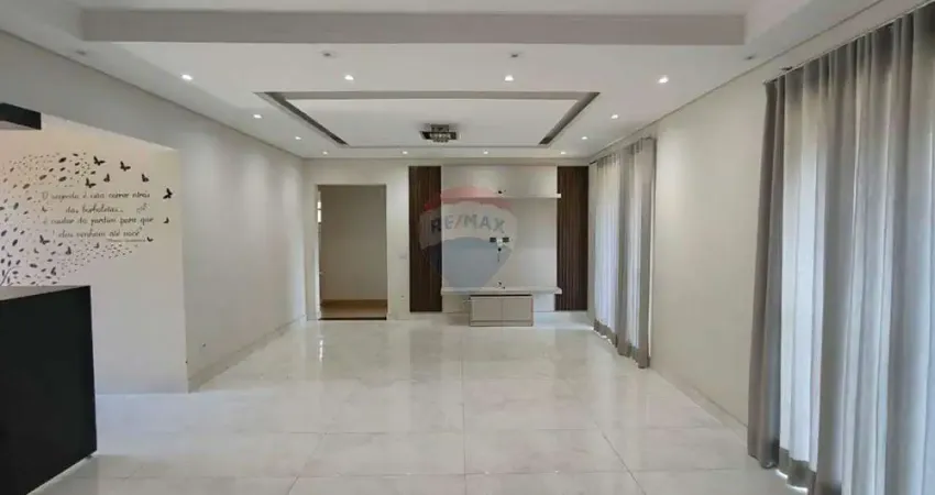 Casa de Condomínio para alugar em Condomínio Chácara Grota Azul de 206.00m² com 3 Quartos, 2 Suites e 10 Garagens