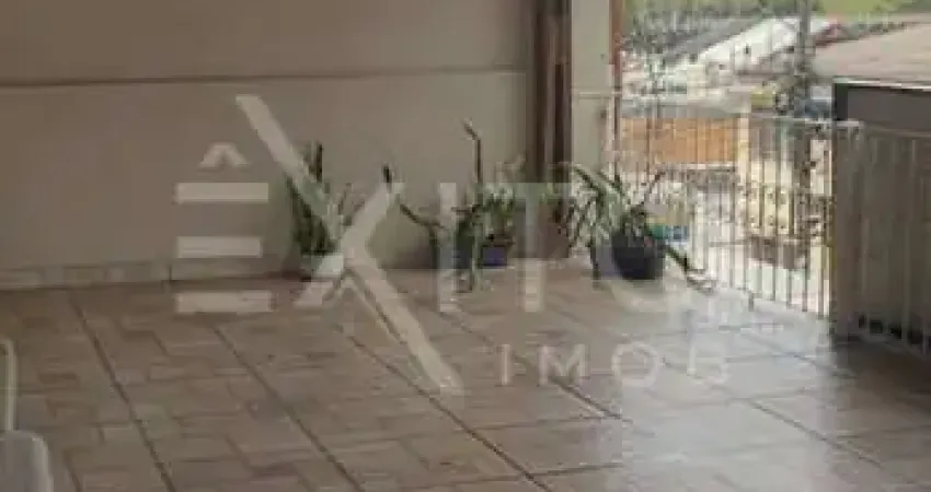 Casa para venda e aluguel em Jordanésia (jordanésia) de 230.00m² com 3 Quartos, 1 Suite e 3 Garagens