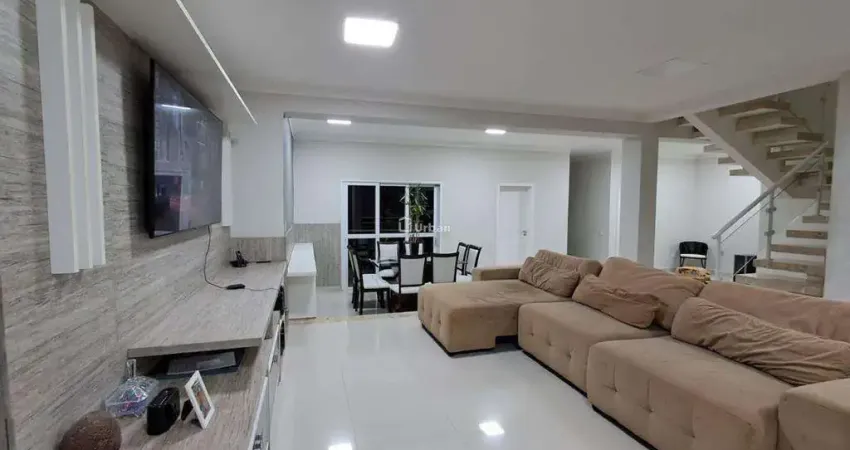 Casa de Condomínio para venda em Jardim Elias de 379.00m² com 3 Quartos, 3 Suites e 4 Garagens