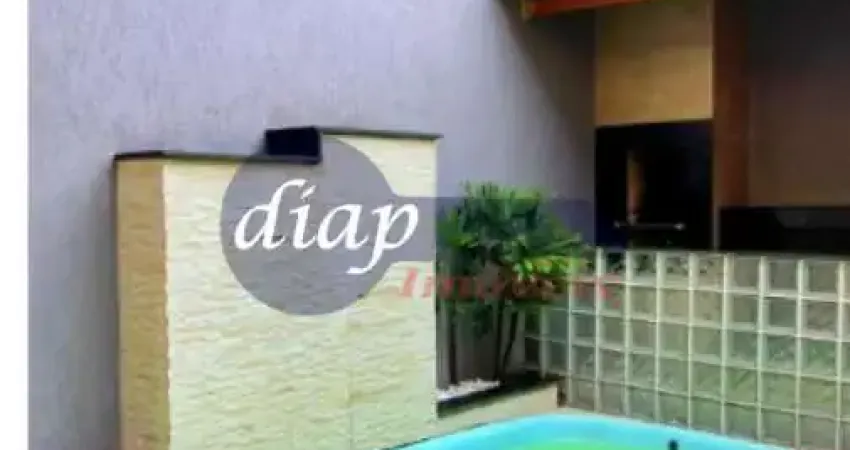 Ótimo sobrado no Parque Oratório com 2 dormitórios, sendo 1 suíte com sacada home office, cozinha americana planejada, sala dois ambientes, 2 banheiro