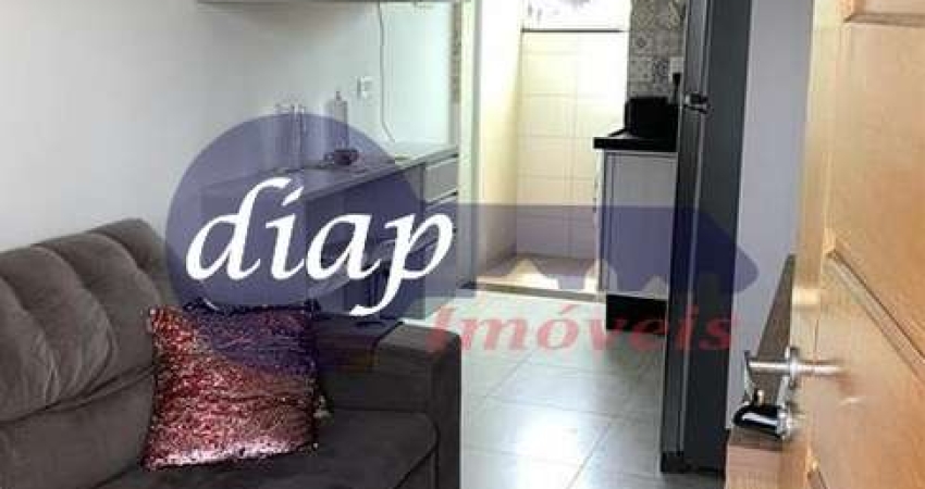 Ótimo apartamento na Vila Centenário com 2 dormitórios, cozinha com armários embutidos integrada com a sala de estar, 1 banheiro, área de serviço e 1