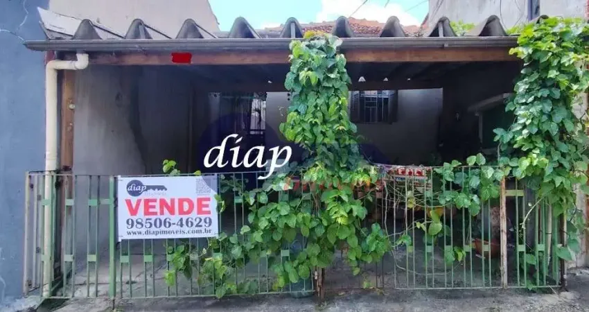 Casa antiga em terreno de 250m² 5x50 na região do anália franco