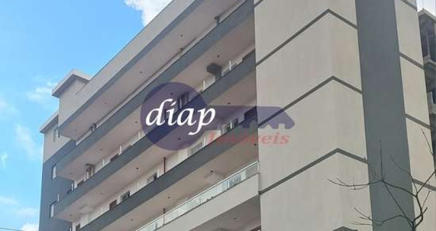 Lindo apartamento à venda com 40 m² divididos em 2 quartos, 1 sala ampla, cozinha, lavanderia, banheiro e 1 vaga de garagem. Prédio com elevador.