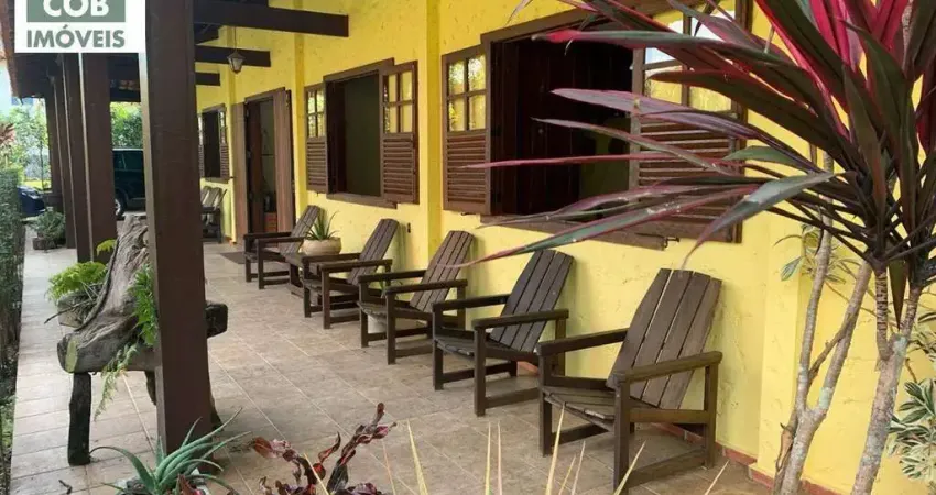 Vendo excelente Casa de Campo no Condomínio Retiro Fernão Dias - Betim