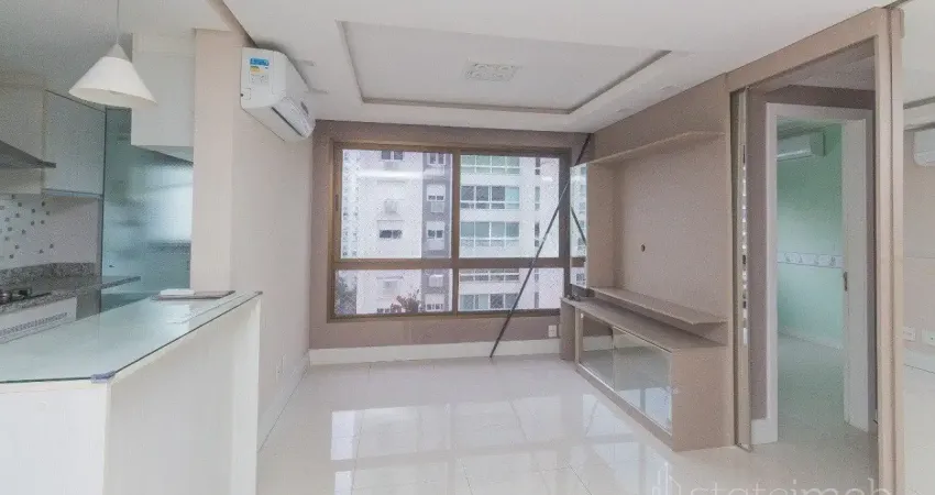 Apto 2 dorm. 1 suíte e 2 vagas cobertas no bairro passo d'areia