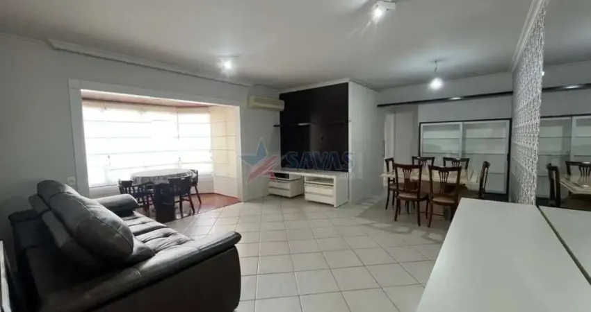 Apartamento com 3 quartos para alugar na Rua Santo Inácio de Loyola, Centro, Florianópolis
