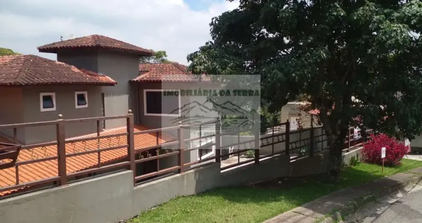 Casa p/ locação no condomínio na serra da cantareira: 3 quartos, 1 suíte, 2 salas, 4 banheiros, 4 vagas, 250m².