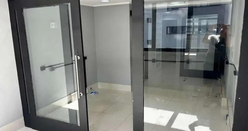Sala comercial para alugar na Avenida Nova Cantareira, 291, Tucuruvi, São Paulo