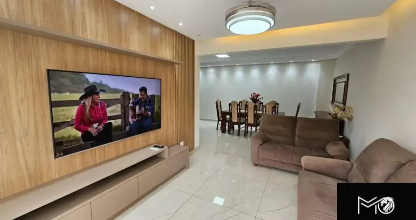 Apartamento Reformado com 3 Dormitórios e 140 m² – Santos/SP