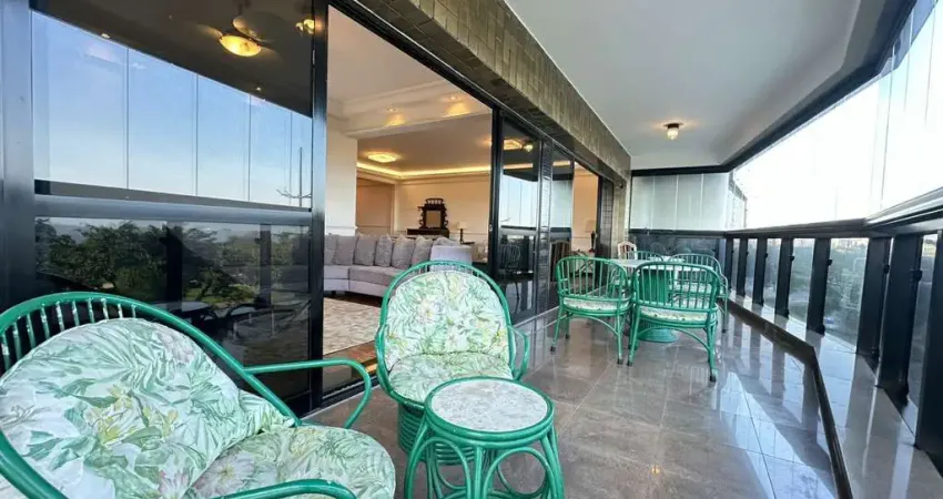 Apartamento Alto Padrão Frente Mar – 252m² úteis | 330m² totais