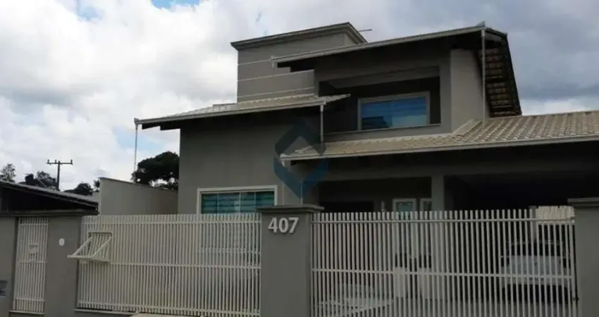 Casa mobiliada com acabamento alto padrão no parque guarani