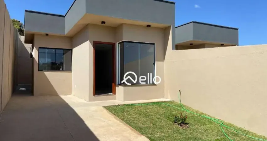 Casa espaçosa com 2 quartos (suíte e closet), sala integrada, ótima localização no bairro andyara, pedro leopoldo