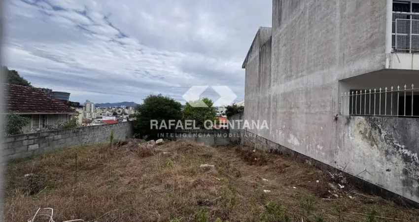 Venda: terreno com 250m² bem localizado e pronto pra construir no estreito