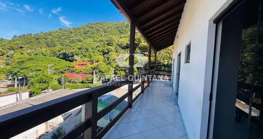 Aluguel: casa 2 quartos sendo 1 suíte, 2 vagas cobertas, vista mar, sambaqui, florianópolis - sc