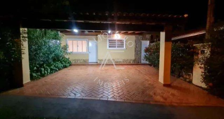 Casa de Condomínio para venda em Jardim Interlagos de 130.00m² com 3 Quartos, 1 Suite e 2 Garagens