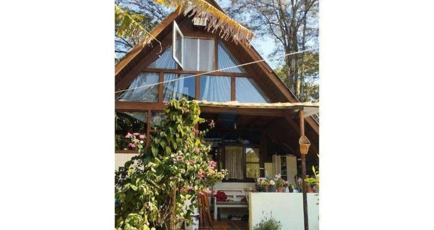 Chalé com 1 dormitório à venda, 401 m² por R$ 247.000 - Rio Abaixo - Atibaia/SP