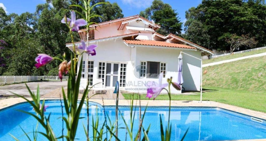 Casa com 4 dormitórios à venda, 220 m² por R$ 3.720.000,00 - Jardim Santo Antônio - Atibaia/SP