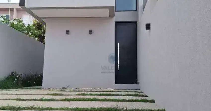 Sobrado com 3 dormitórios à venda, 136 m² por R$ 690.000,00 - Jardim Maristela - Atibaia/SP