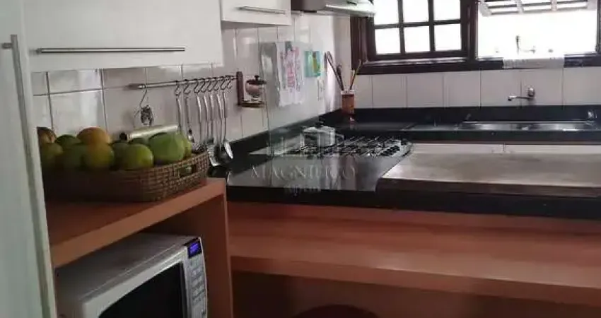 Casa com 4 quartos à venda na Rua Flamínio Fávero, Nova Petrópolis, São Bernardo do Campo